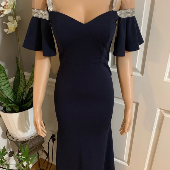 Women’s off shoulder ruffles sleeve size (S) - Picture 6 of 10